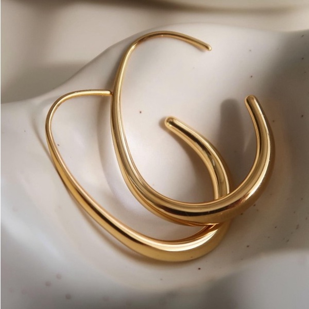 Gold Open Hoop Earrings Minimalist Dainty Earrings (1206) - Picture 4 of 4